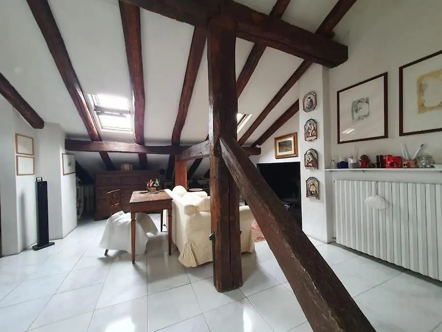 Panoramic Attic In The Historic Center Apartment Bologna